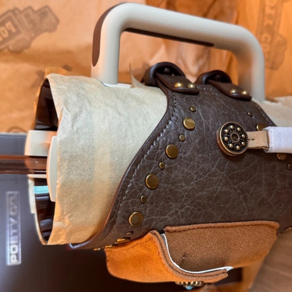 Stanley Post Malone with leather holster/pouch/keychains